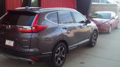 2019 Honda CR-V, $21998. Photo 2