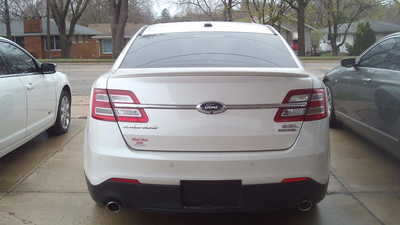 2014 Ford Taurus, $7995. Photo 3