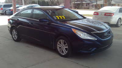 2012 Hyundai Sonata, $3998. Photo 1