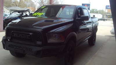 2015 RAM 1500 Crew Cab, $14998. Photo 2