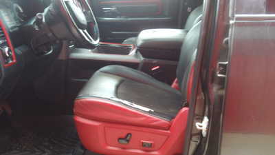 2015 RAM 1500 Crew Cab, $14998. Photo 5
