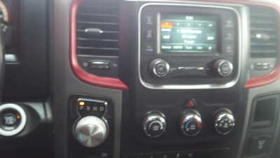 2015 RAM 1500 Crew Cab, $14998. Photo 10