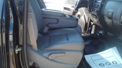 2015 GMC 3500 Reg Cab, $22998. Photo 6