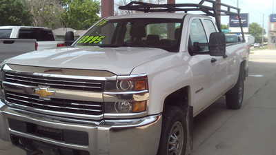 2015 Chevrolet 2500 Ext Cab, $13998. Photo 2