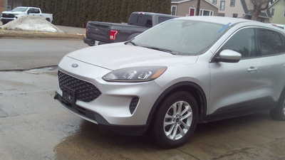 2020 Ford Escape, $9995. Photo 2