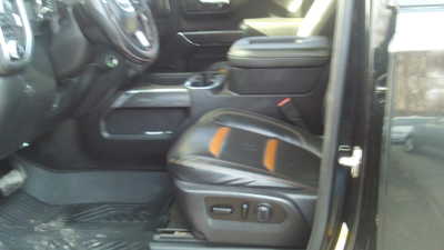 2020 GMC 1500 Crew Cab, $28998. Photo 5