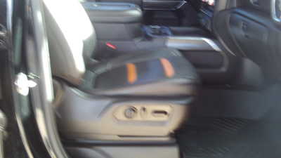 2020 GMC 1500 Crew Cab, $28998. Photo 7