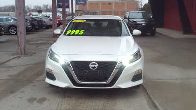 2022 Nissan Altima, $9995. Photo 3