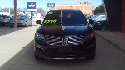 2017 Lincoln MKC, $7998. Photo 3