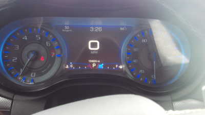 2016 Chrysler 300, $8998. Photo 9