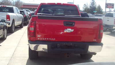2007 Chevrolet 1500 Crew Cab, $6495. Photo 4