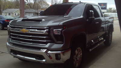 2024 Chevrolet 2500 Crew Cab, $61998. Photo 2