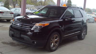 2013 Ford Explorer, $6995. Photo 2