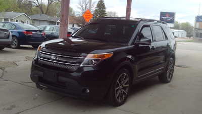2015 Ford Explorer, $8995. Photo 2
