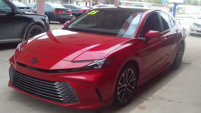 2025 Toyota Camry, $34998. Photo 2