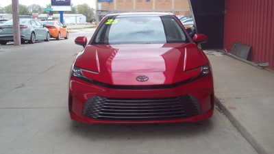 2025 Toyota Camry, $34998. Photo 3