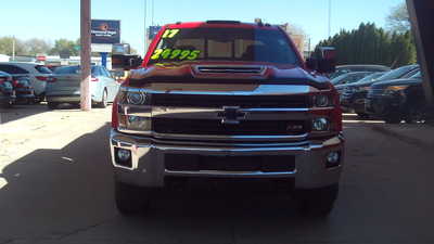2017 Chevrolet 3500 Crew Cab, $24995. Photo 4