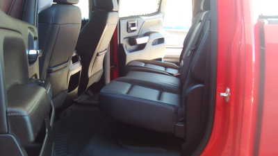 2017 Chevrolet 3500 Crew Cab, $24995. Photo 7