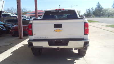 2017 Chevrolet 1500 Crew Cab, $17500. Photo 4