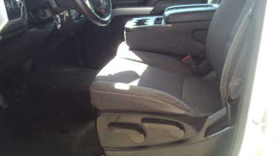2017 Chevrolet 1500 Crew Cab, $17500. Photo 5