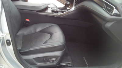 2021 Toyota Camry, $17995. Photo 7