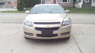 2010 Chevrolet Malibu, $5995. Photo 3