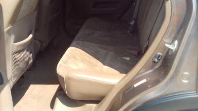 2004 Honda CR-V, $5695. Photo 6