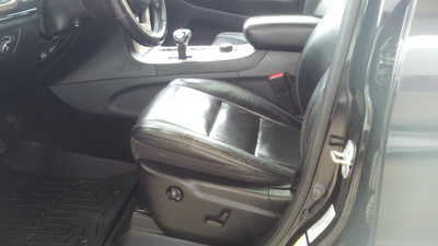 2015 Jeep Grand Cherokee, $7777. Photo 4