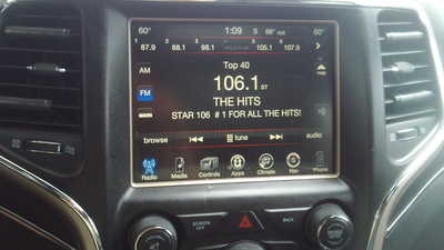 2015 Jeep Grand Cherokee, $7777. Photo 9