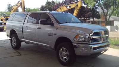 2017 RAM 2500 Crew Cab, $. Photo 1