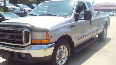 1999 Ford F250 Ext Cab, $6998. Photo 2