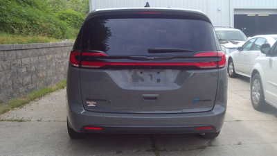 2023 Chrysler Pacifica, $18998. Photo 4