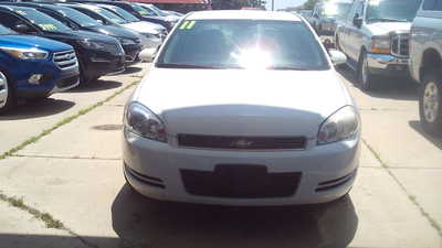 2011 Chevrolet Impala, $2500. Photo 3