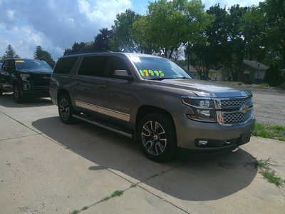 2017 Chevrolet Suburban, $17998. Photo 1