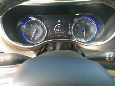 2017 Chrysler Pacifica, $8995. Photo 9