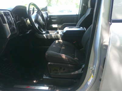 2016 Chevrolet 1500 Crew Cab, $18998. Photo 5