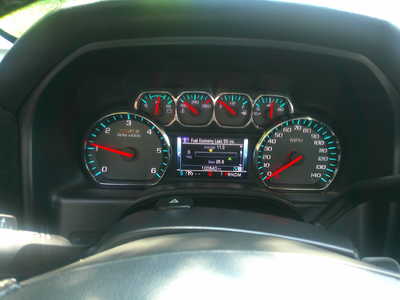2016 Chevrolet 1500 Crew Cab, $18998. Photo 9