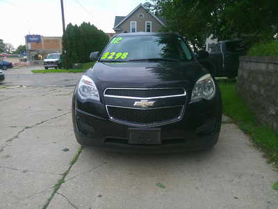 2013 Chevrolet Equinox, $3295. Photo 3