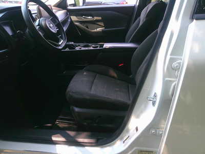 2021 Nissan Rogue, $10998. Photo 5