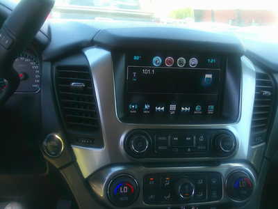 2018 Chevrolet Suburban, $12998. Photo 10