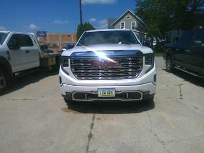2023 GMC 1500 Crew Cab, $57998. Photo 3