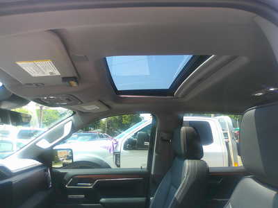 2023 GMC 1500 Crew Cab, $57998. Photo 12