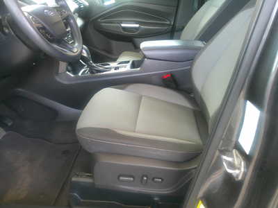 2018 Ford Escape, $6998. Photo 4