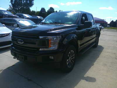 2020 Ford F150 Crew Cab, $18998. Photo 2