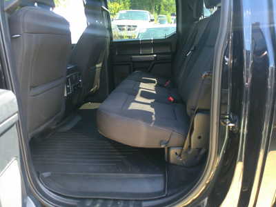 2020 Ford F150 Crew Cab, $18998. Photo 6