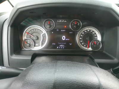 2015 RAM 2500 Crew Cab, $23995. Photo 8
