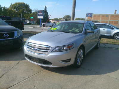 2012 Ford Taurus, $3995. Photo 2