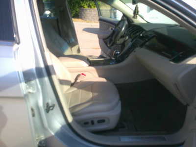 2012 Ford Taurus, $3995. Photo 7