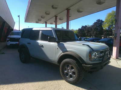 2022 Ford Bronco, $29995. Photo 1