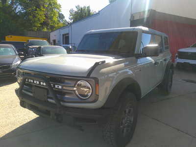 2022 Ford Bronco, $29995. Photo 2
